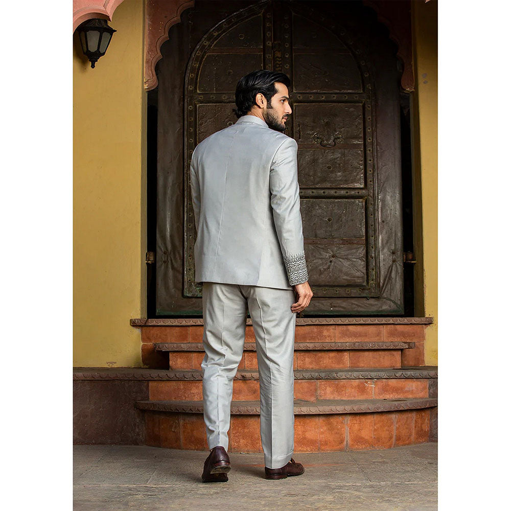 HISTORI Silver Grey Jodhpuri Suit Zardozi Embroidered Jacket with Pant
