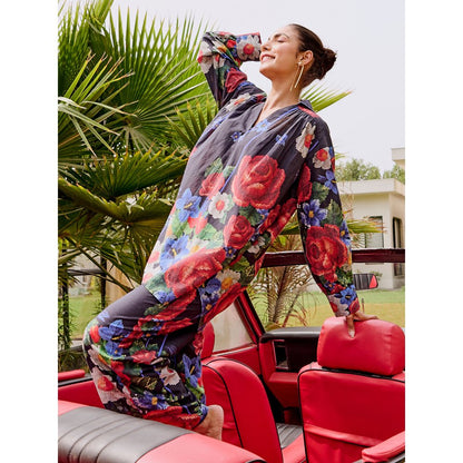 House of Fett Colmar Cross Stitch Cotton Co-Ord (Set of 2)