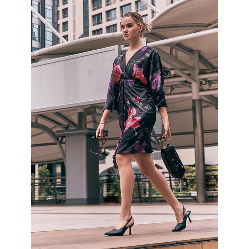House of Fett Xoxo Pleated Dress - Black