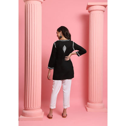 Chikankari Woven Short Kurta
