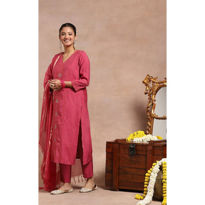 House of Chikankari Chikankari Mukaish Kurta Inner with Pant and Dupatta - Pink (Set of 4)