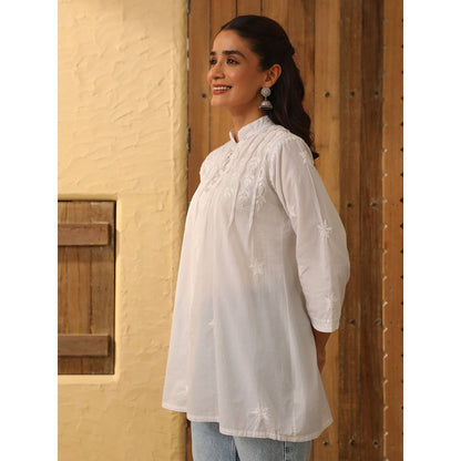 House of Chikankari Chikankari Cotton Embroidered Tunic