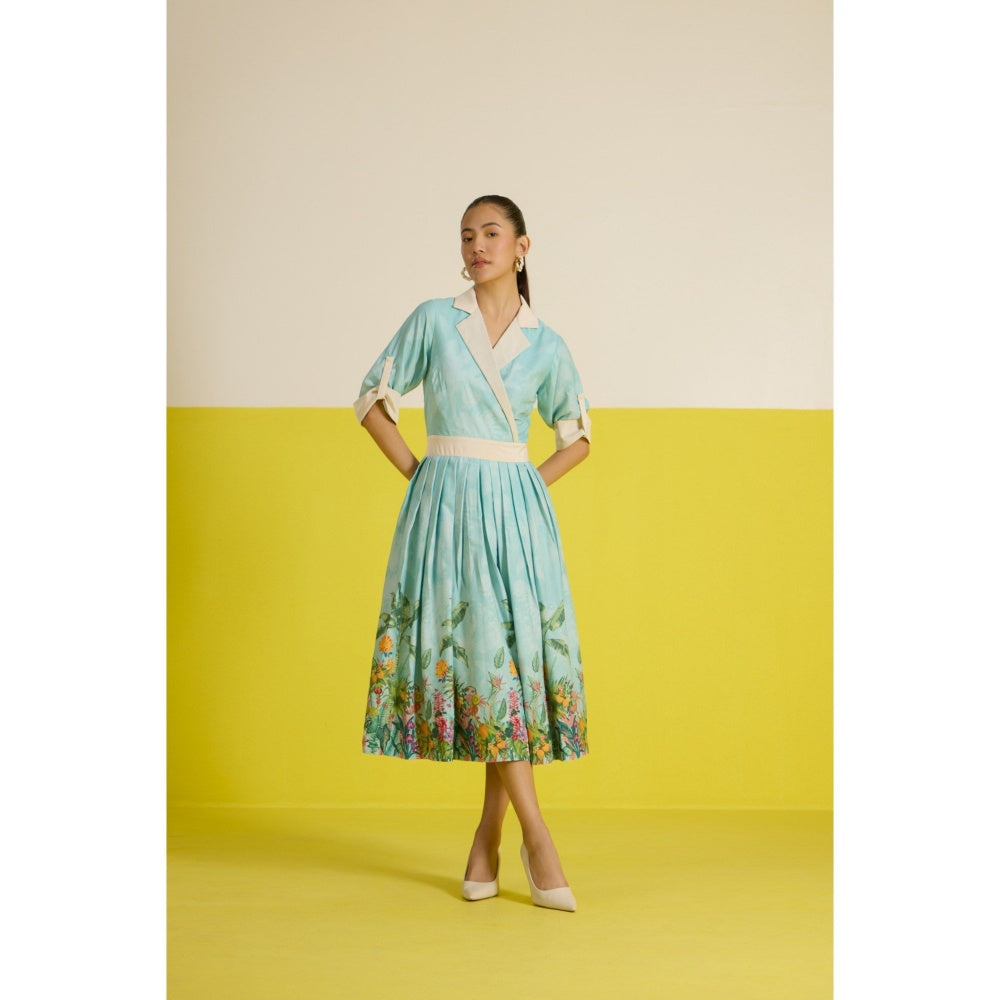 HOUSE OF HEATHER Blue Costabella Half Sleeve Midi Dress
