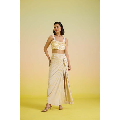 HOUSE OF HEATHER Ivory Shell Crop Top with Skirt - Cream