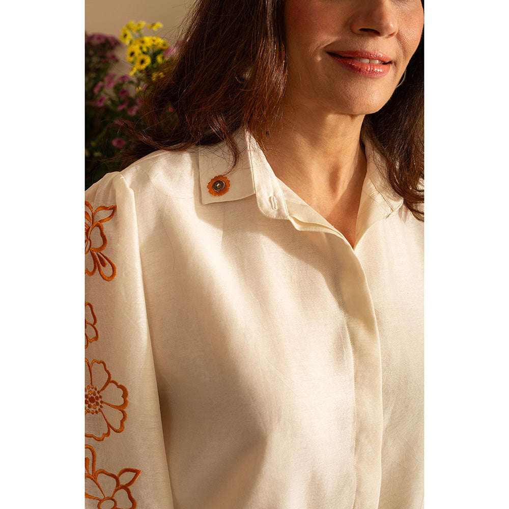 House of Inari Petunia Ivory Embroidered Indo Western Co-Ord Set