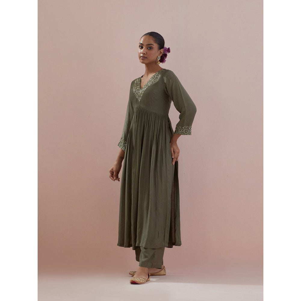 Ikshita Choudhary Olive Embellished Anarkali Kurta