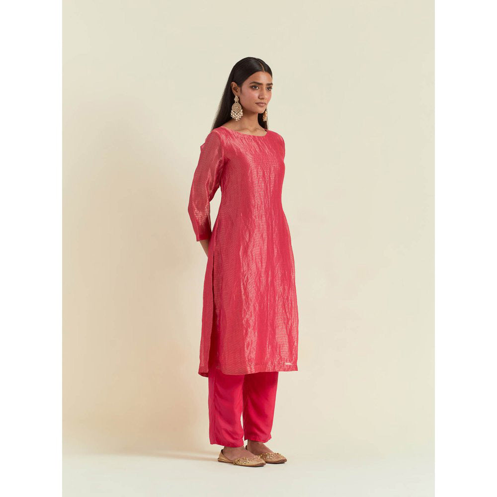 Ikshita Choudhary Pink Kurta with Pant and Dupatta (Set of 3)