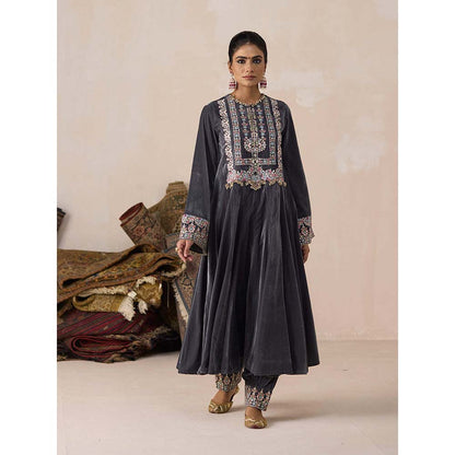 Inej Grey Kali Anarkali Kurta with Salwar (Set of 2)