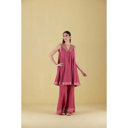 Inej Short Kali Pearly Pink Kurta with Sharara (Set of 2)
