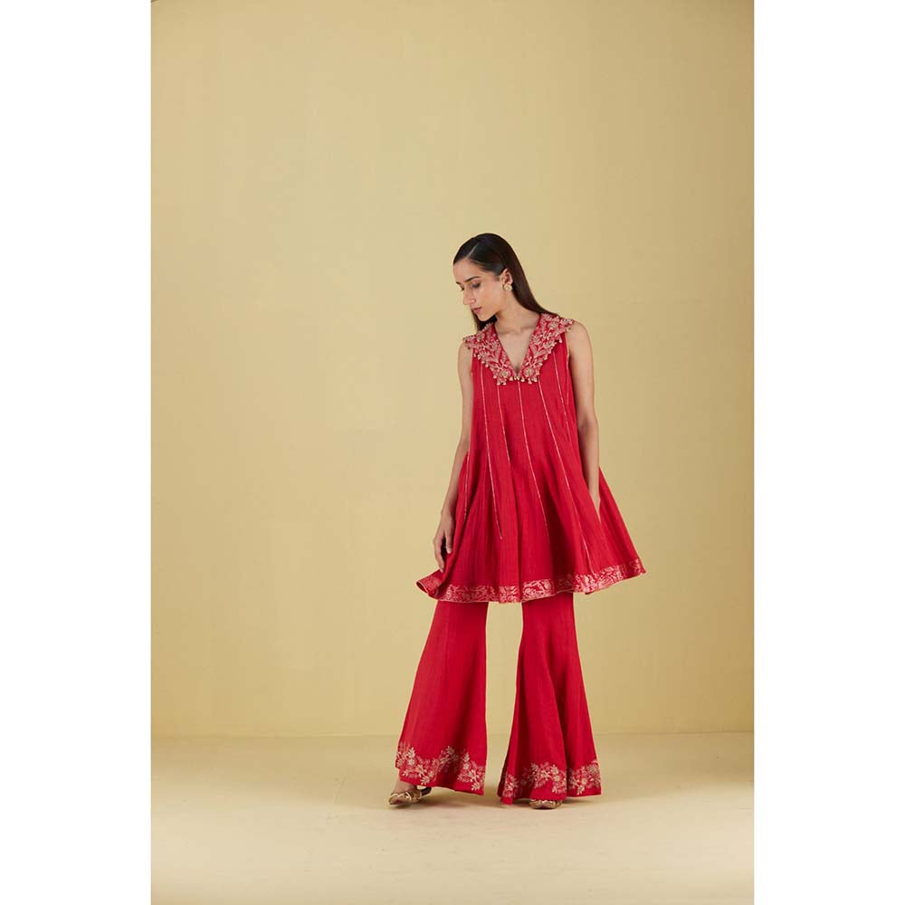 Inej Short Kali Red Kurta with Sharara (Set of 2)