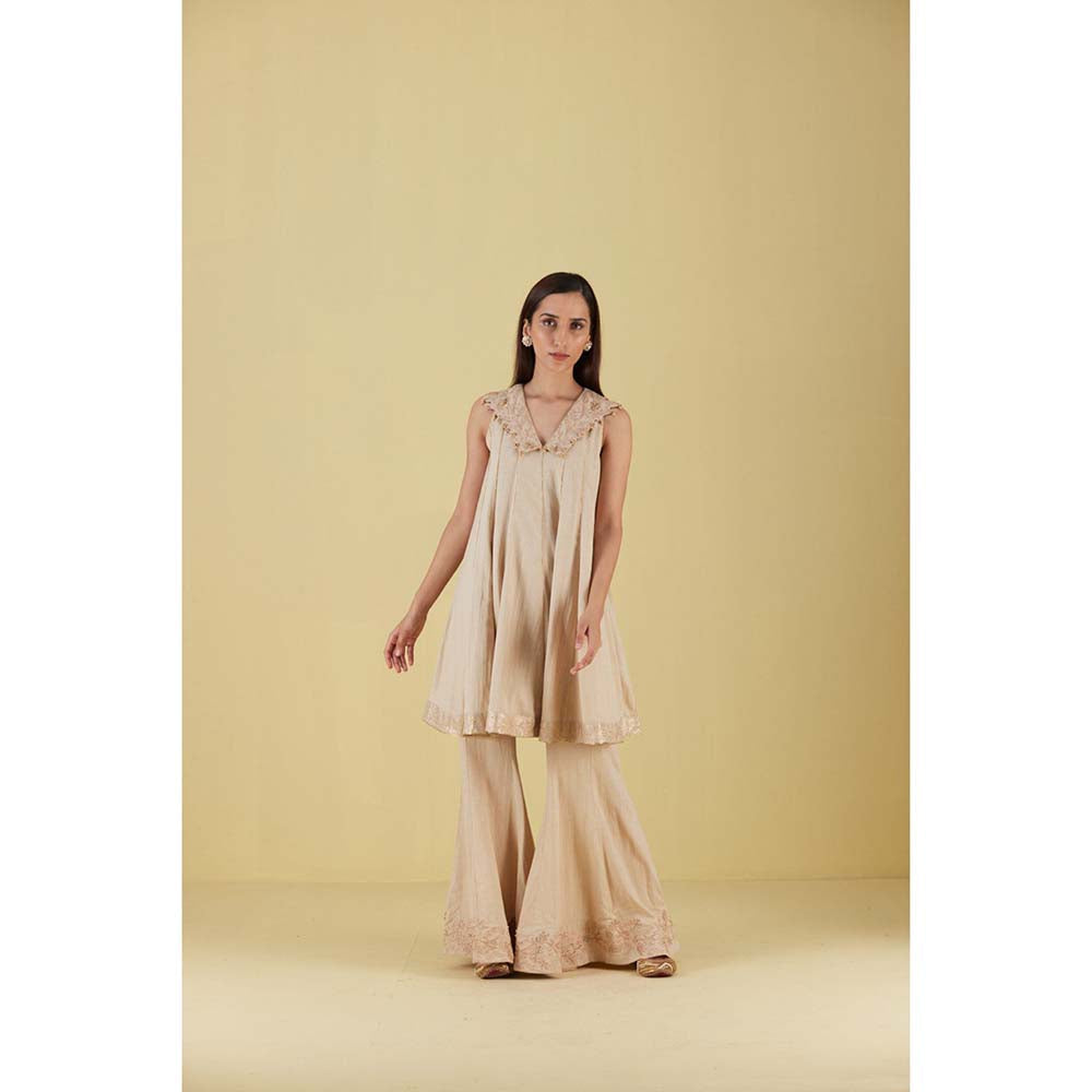 Inej Short Kali Beige Kurta with Sharara (Set of 2)