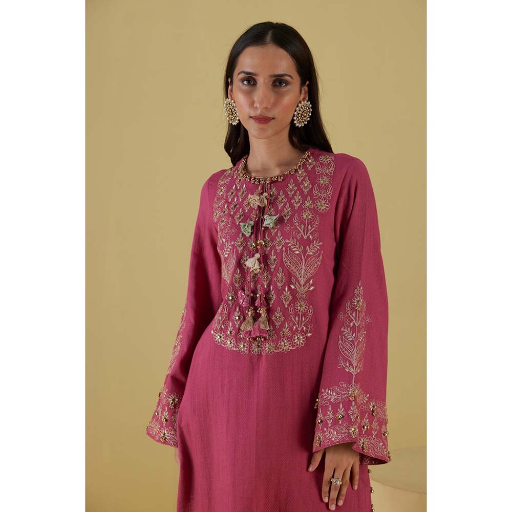 Inej Kashmiri Kurta in Pearly Pink with Pant (Set of 2)