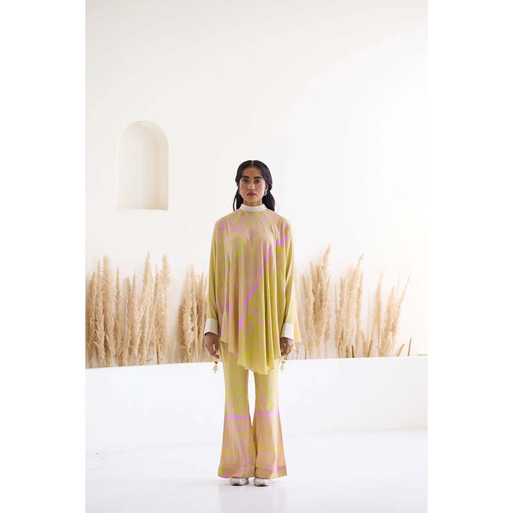 Inej Lakeer Yellow Open Drape Cape Kurta with Pant (Set of 2)