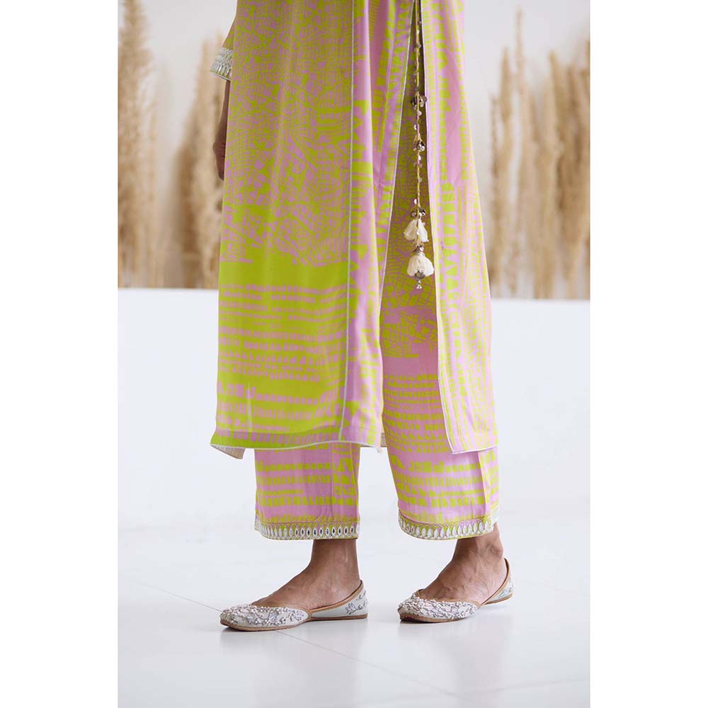 Inej Lakeer Yellow Straight Kurta with Pant (Set of 2)