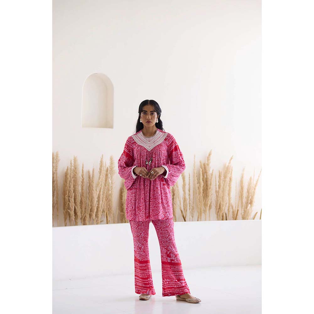 Inej Lakeer Pink Yok Top with Pant (Set of 2)