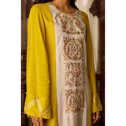 Inej Leher Yellow Straight Kurta with Pant (Set of 2)