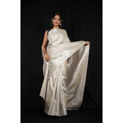 Isadora Life Womens Woven Zari White Pre-Draped Saree With Unstitched Blouse