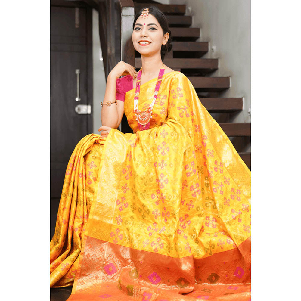 Isadora Life Womens Woven Zari Yellow Pre-Draped Saree With Unstitched Blouse