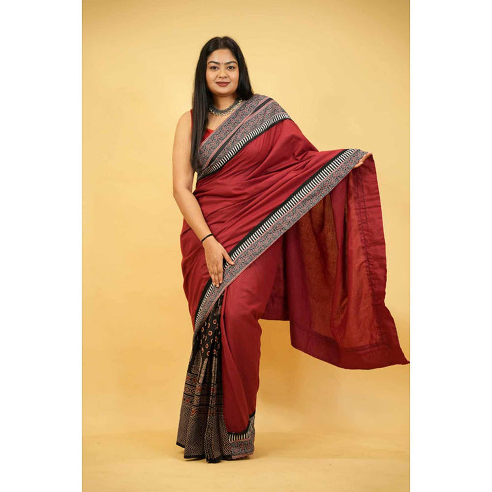Isadora Life Womens Printed Maroon Pre-Draped Saree with Unstitched Blouse