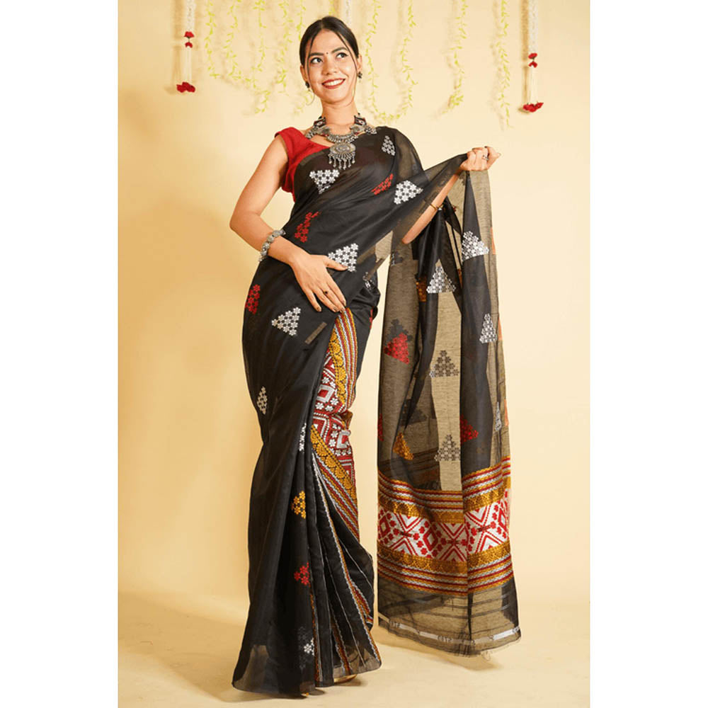 Isadora Life Womens Floral Printed Black Pre-Draped Saree with Unstitched Blouse