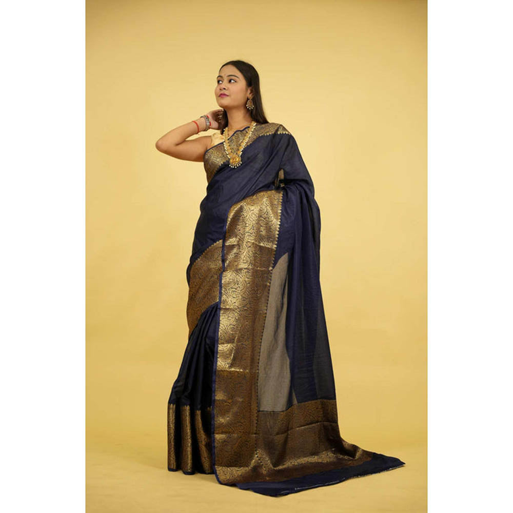 Isadora Life Womens Woven Zari Navy Blue Pre-Draped Saree With Unstitched Blouse