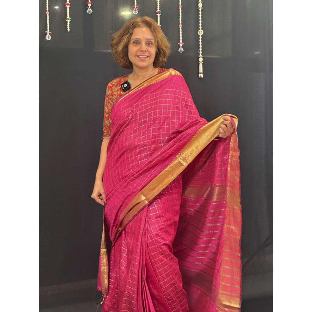 Isadora Life Womens Checks Zari Pink Pre-Draped Saree With Unstitched Blouse