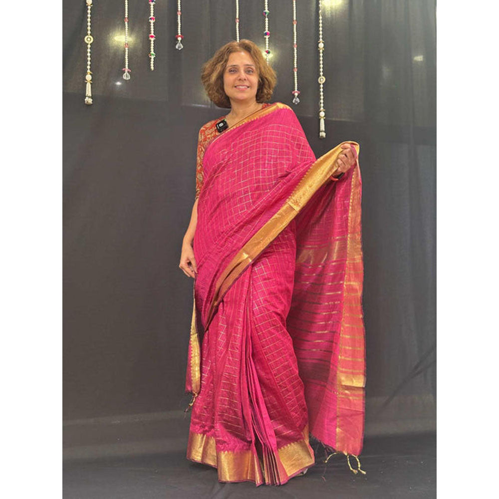 Isadora Life Womens Checks Zari Pink Pre-Draped Saree With Unstitched Blouse