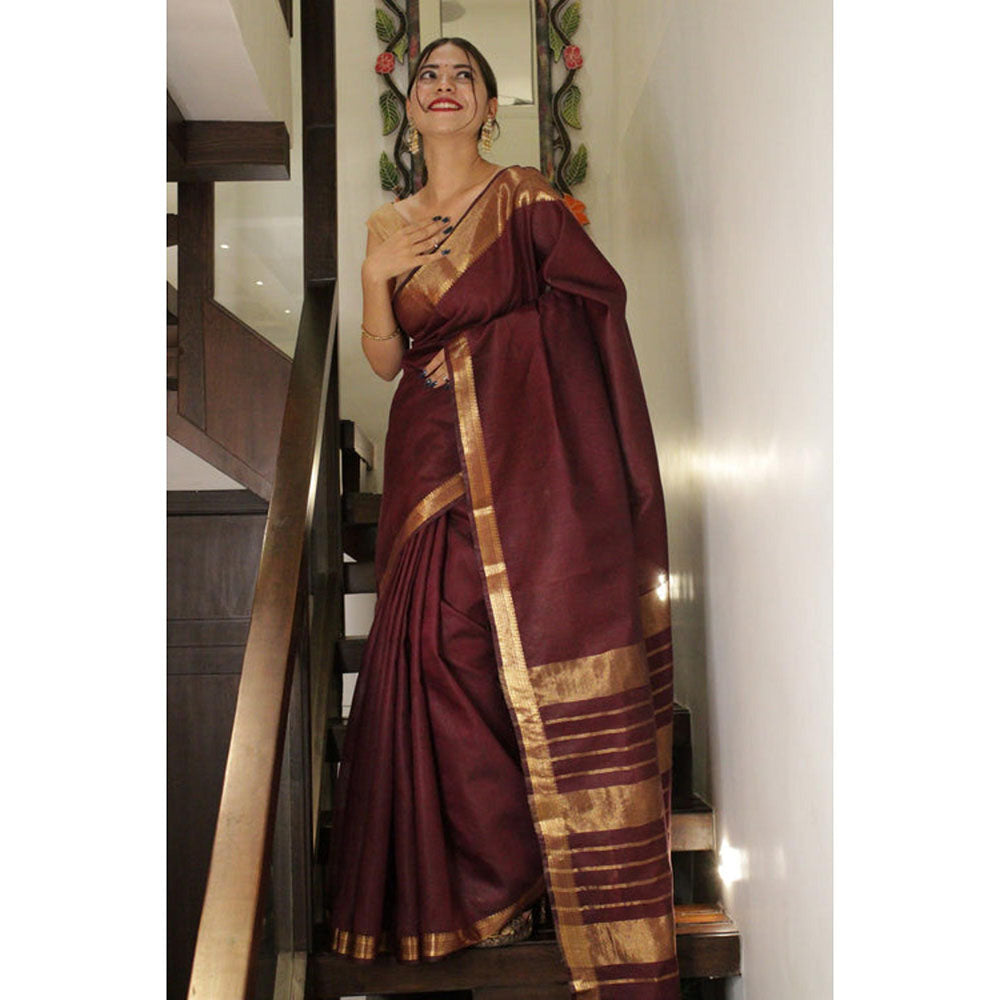 Isadora Life Womens Woven Zari Maroon Pre-Draped Saree With Unstitched Blouse