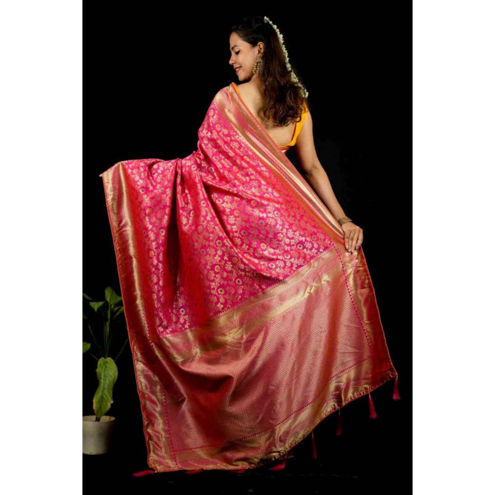 Isadora Life Womens Woven Zari Pink Pre-Draped Saree With Unstitched Blouse