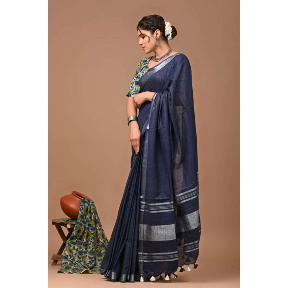 Isadora Life Womens Woven Tassels Grey Pre-Draped Saree With Unstitched Blouse