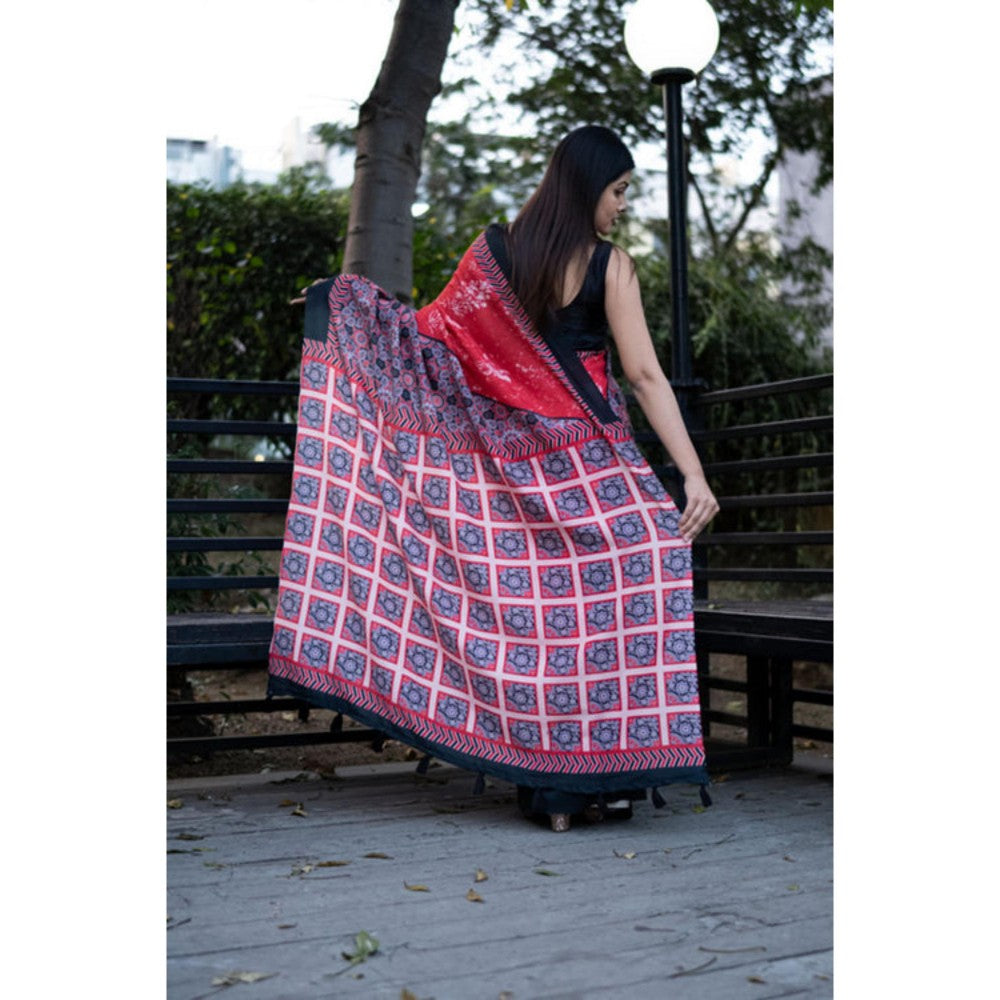 Isadora Life Womens Floral Printed Red Pre-Draped Saree With Unstitched Blouse