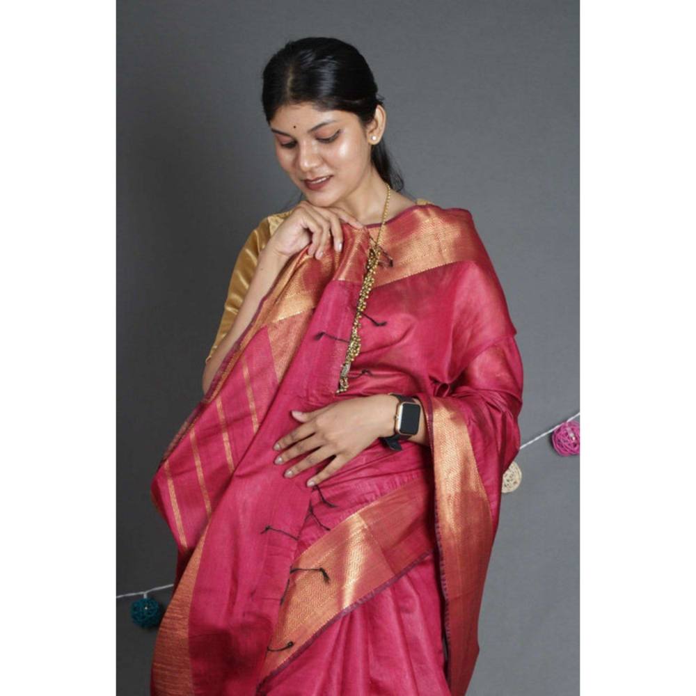 Isadora Life Womens Woven Zari Red Pre-Draped Saree with Unstitched Blouse