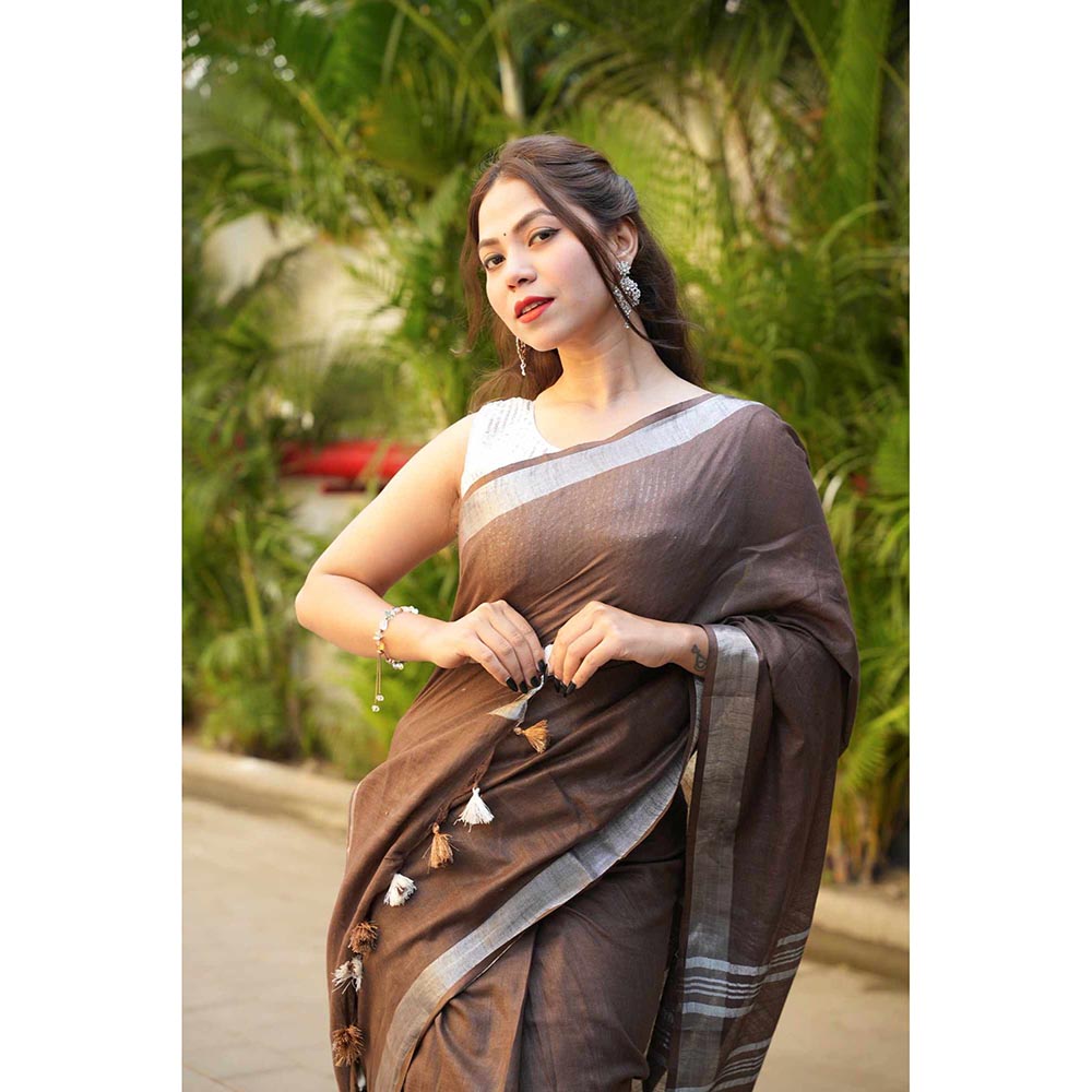 Isadora Life Brown Solid Pre-Draped Saree with Unstitched Blouse