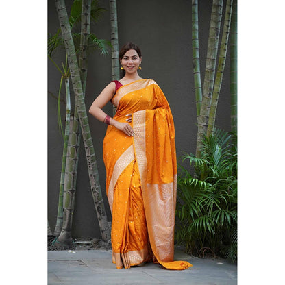 Isadora Life Banarasi Soft Silk Pre Drape Saree with Unstitched Blouse with Unstitched