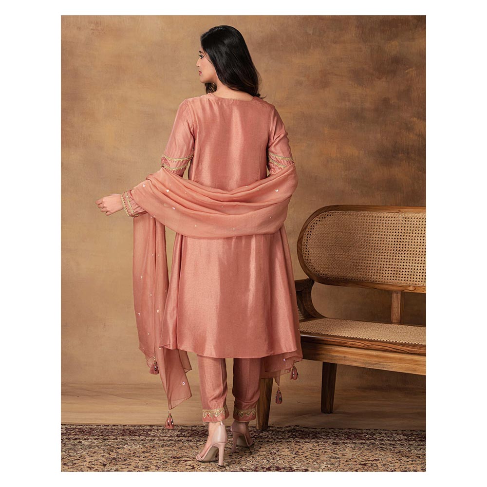 ISHA GUPTA TAYAL Pink Shyaamras Silk Embroidered Kurta and Pant with Dupatta and Inner