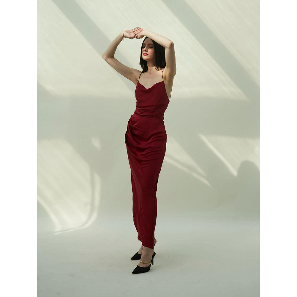 IT GIRL Charlotte Maroon Solid Maxi Dress