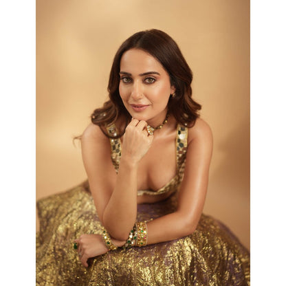 ITRH Gold Sheesh Bengani Lehenga Set (Set of 3)