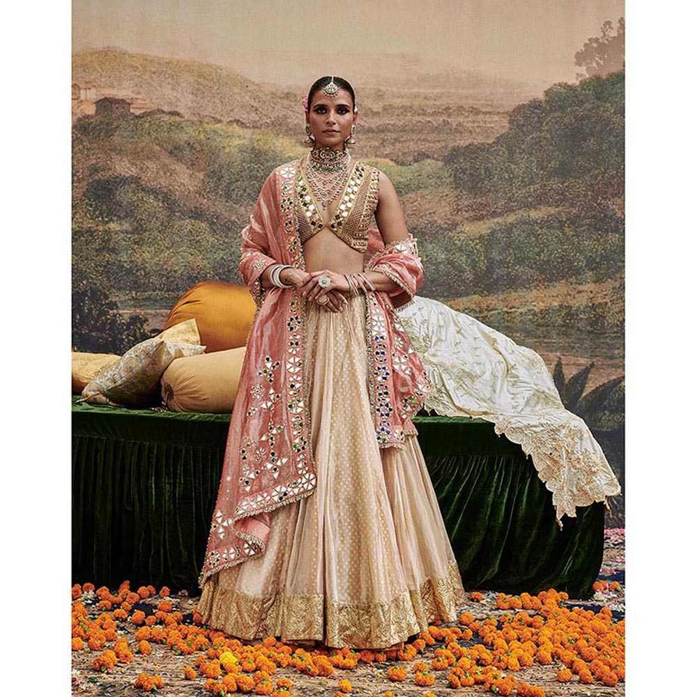 ITRH Beige Svet Gulal Lehenga with Blouse and Dupatta (Set of 3)