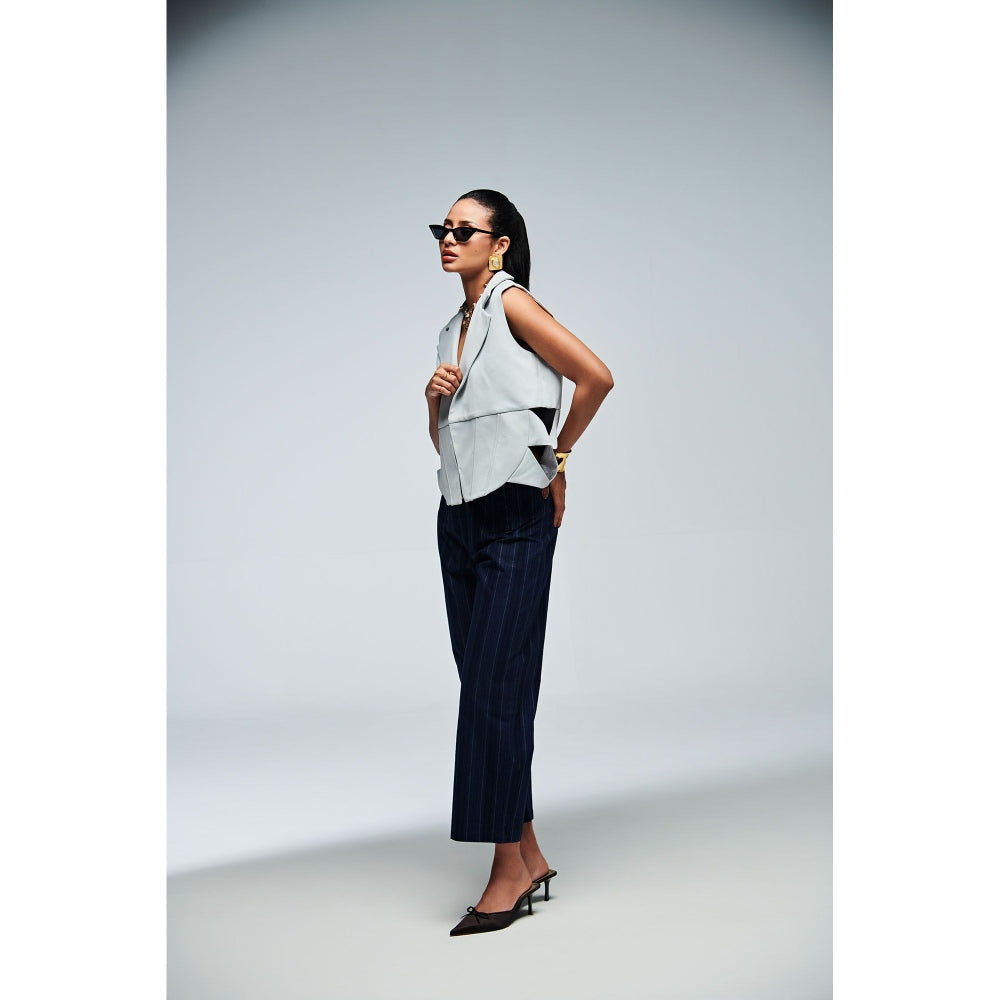 Ivory Rose Grey Berlin Edge Waistcoat