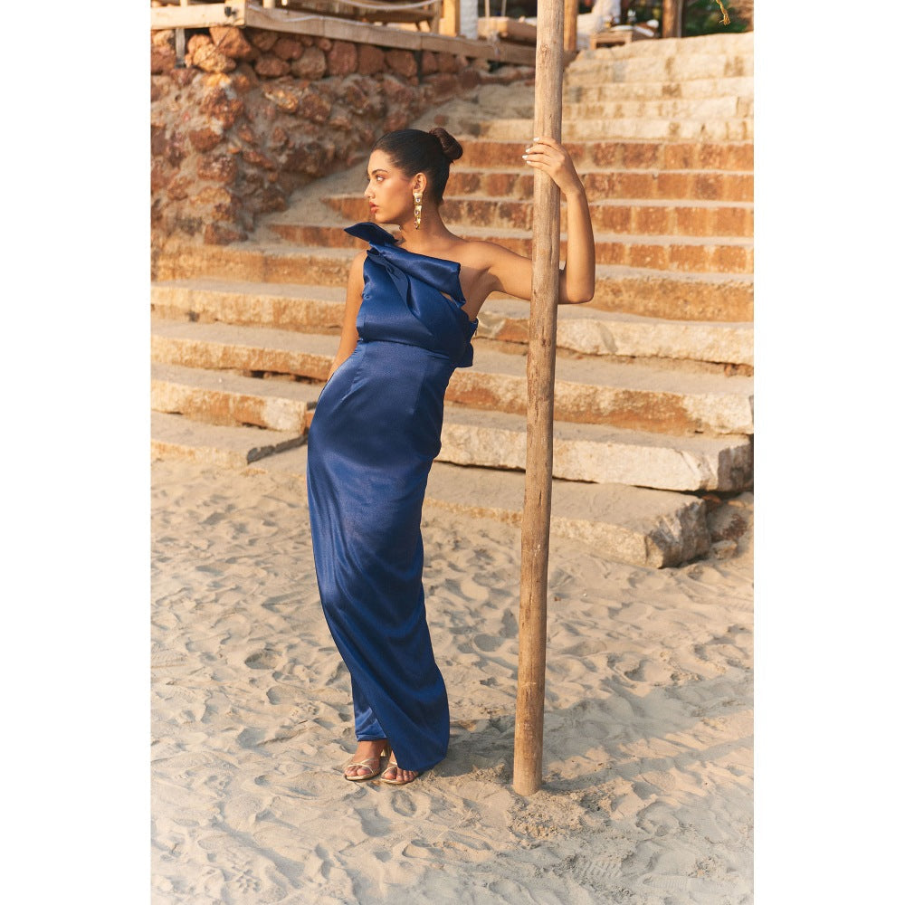 Ivory Rose Blue Sea Of Satin Gown