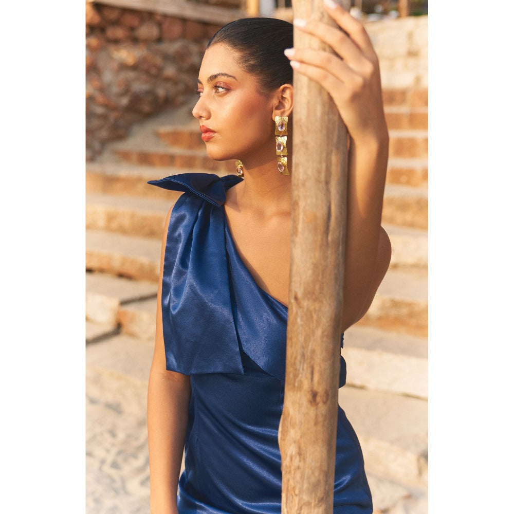 Ivory Rose Blue Sea Of Satin Gown