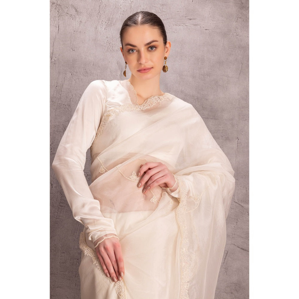 Janki India Womens Embellished Pure Silk Saree with Stitched Blouse & Underskirt