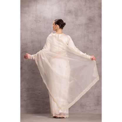 Janki India Womens Embellished Pure Silk Saree with Stitched Blouse & Underskirt