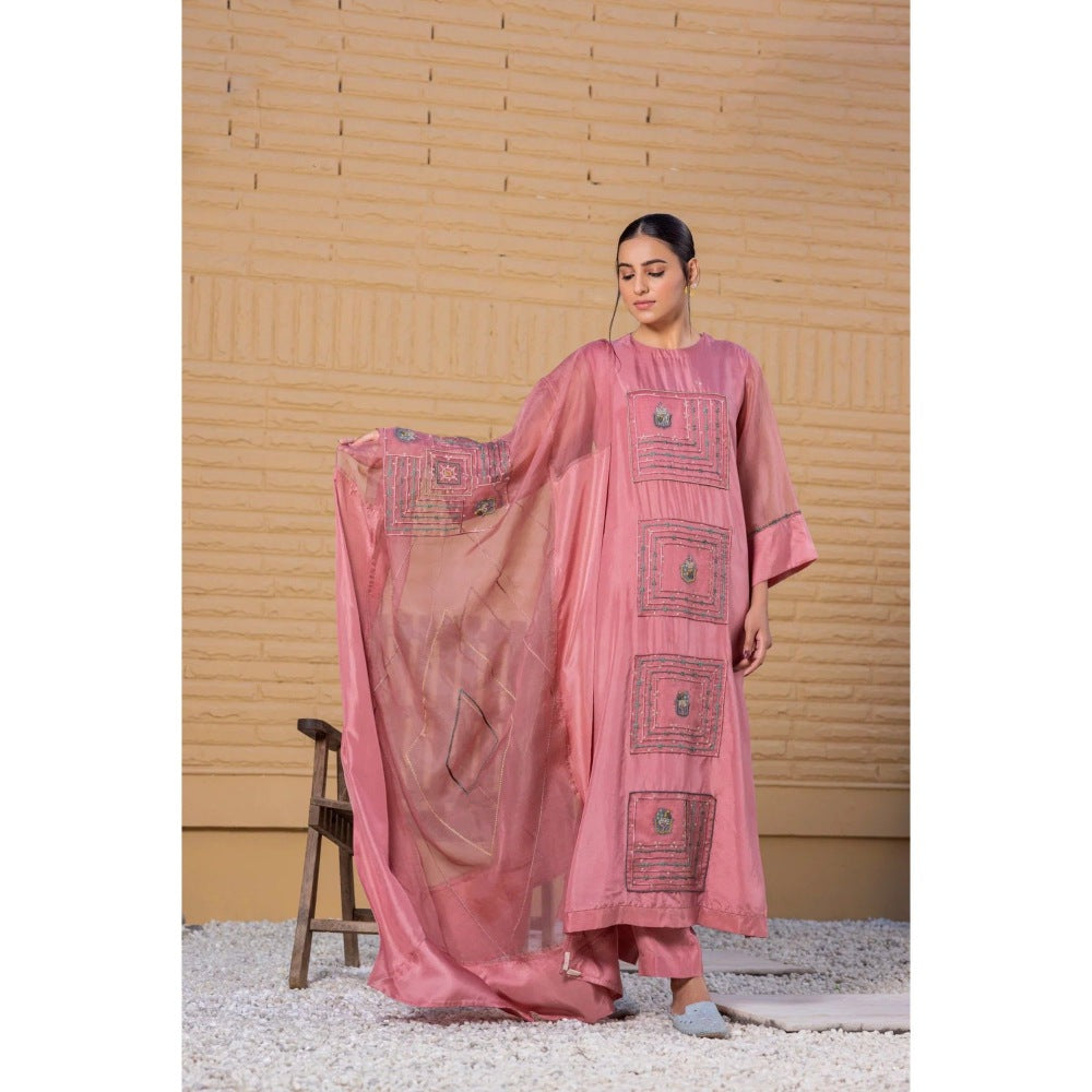 Janki India Mauve Silk Kurta with Pant and Dupatta (Set of 3)