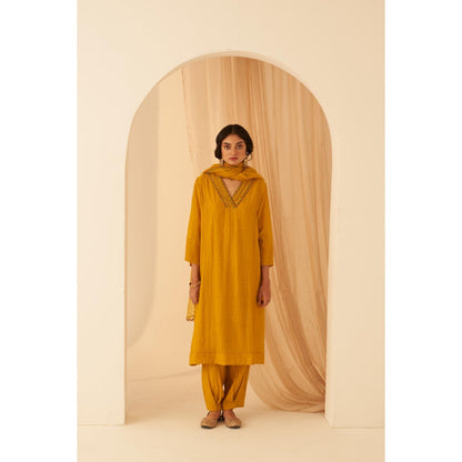 Janki India Mustard Chanderi Bullion Knot Embroidery Kurta with Pant and Dupatta (Set of 3)