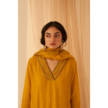 Janki India Mustard Chanderi Bullion Knot Embroidery Kurta with Pant and Dupatta (Set of 3)