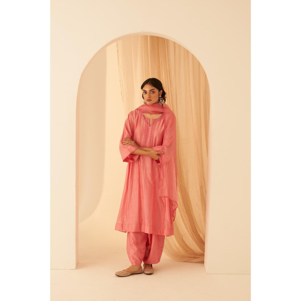Janki India Pastel Pink Kurta with Pant and Dupatta with Slip (Set of 4)