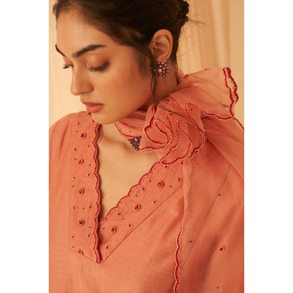 Janki India Peach Chanderi Floral Embroidery Kurta with Pant and Dupatta (Set of 3)