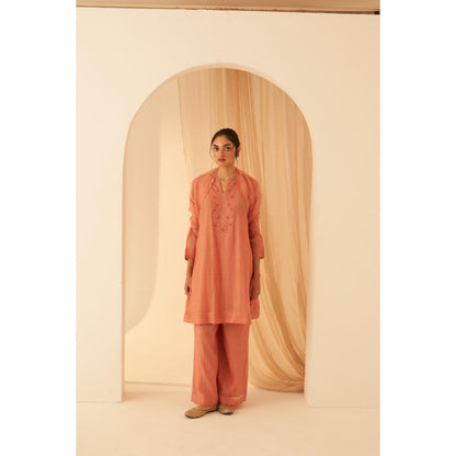 Janki India Timeless Peach Chanderi Floral Embroidery Kurta with Pant and Dupatta (Set of 3)