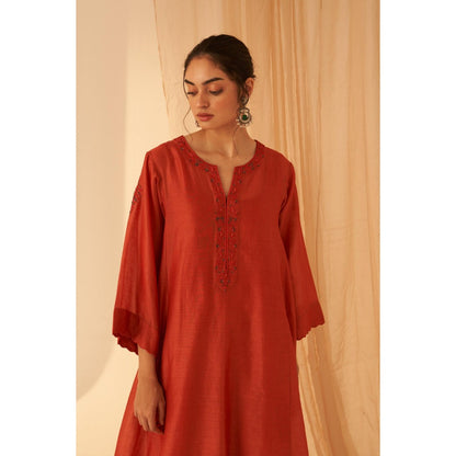 Janki India Rust Chanderi Resham Floral Buta Embroidery Kurta with Pant and Dupatta (Set of 3)